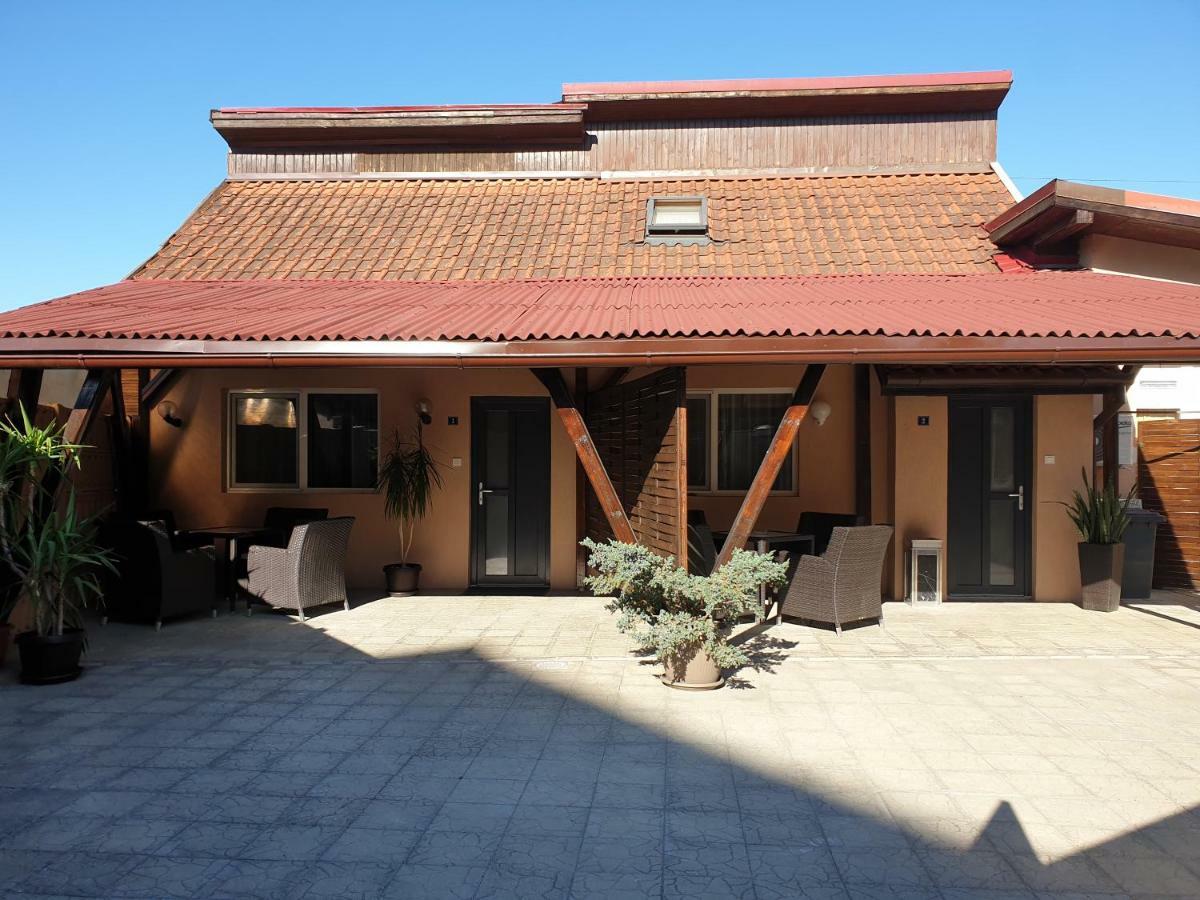 Irina Apartments ทิมิชัวรา ภายนอก รูปภาพ